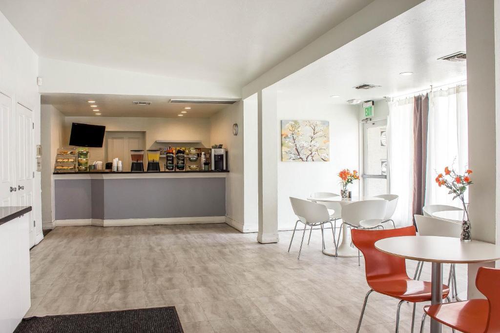 Red Roof Inn Tucson Downtown - University Екстериор снимка
